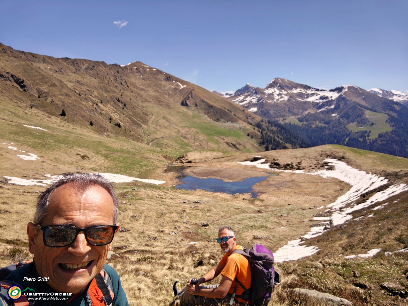 27 La conca del laghetto visto dall'alto.jpg